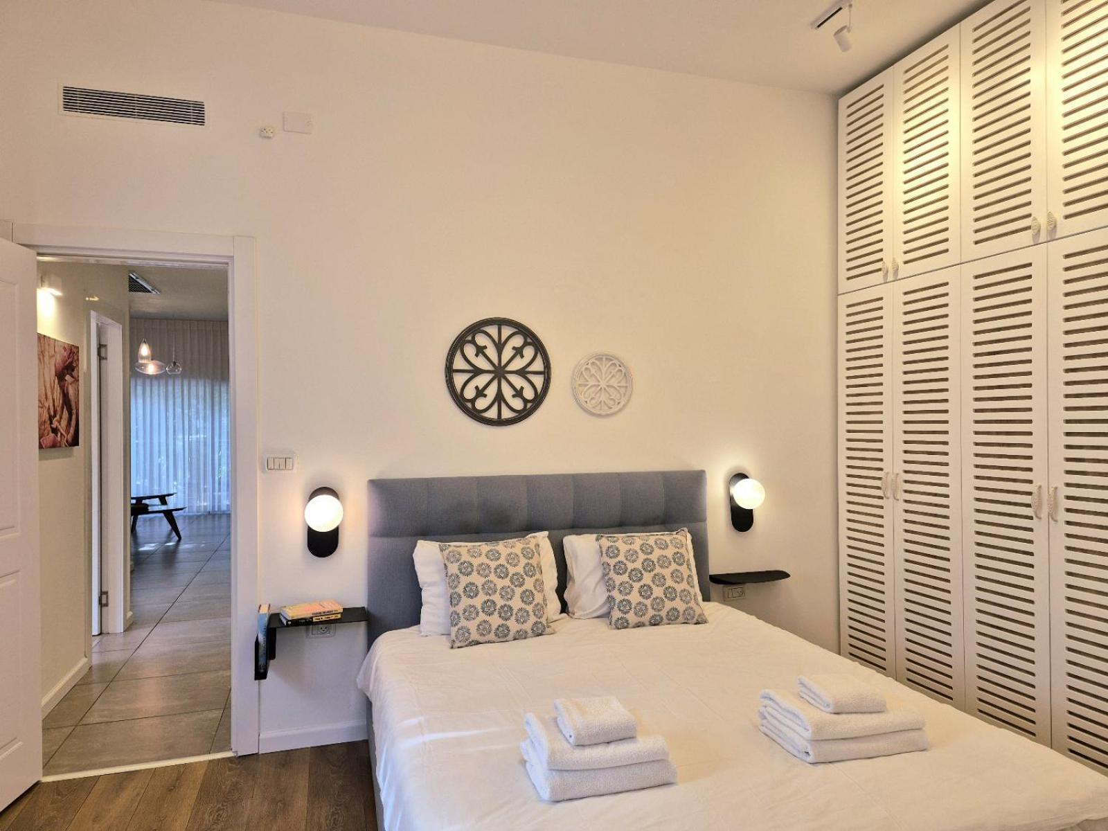 Beach Apartments Tlv - Exclusive テル・アビブ エクステリア 写真